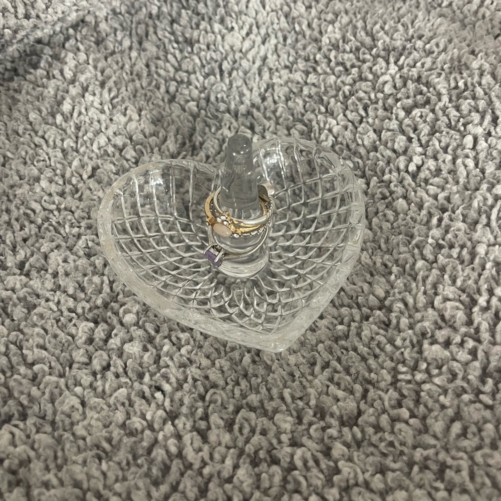 heart shaped glass jewelry holder